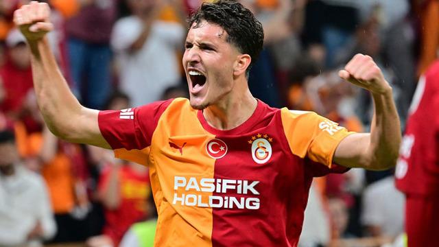 Galatasaray'da Deniz Gül'den Kocaelispor Maçında Dikkat Çeken Performans