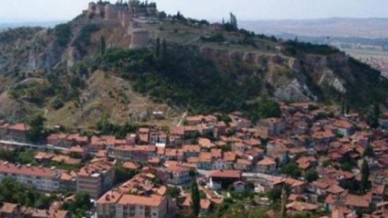 Kütahya’nın nesi meşhurdur?  Kütahya’nın en meşhur yemekleri ve alınacak hediyeler