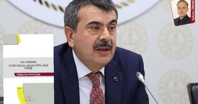 prof. Dr. Gözütok, Cumhuriyet'te yayınlanan “Türk Sosyal Hayatında Aile” ders kitabını değerlendirdi – Son Dakika Eğitim Haberleri