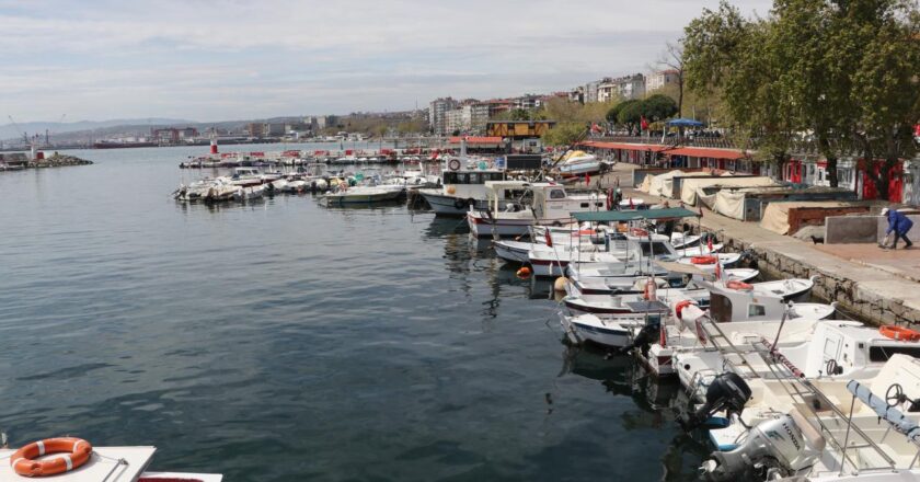 Tekirdağ balıkçıları Karadeniz’de umduğunu buldu