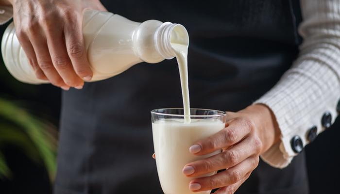 Beyin bağırsağından sağlık! Kefir içmenin avantajları nelerdir? Alzheimer’a Karşı Doğal Kalkan …