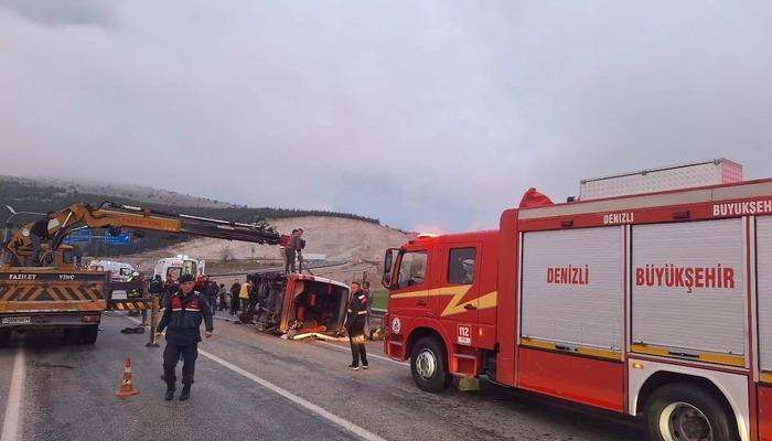 Tekstil işçilerini taşıyan minibüs arabayı arabaya geçti ve arabayla çarpıştı: 1 güçlü yaralı