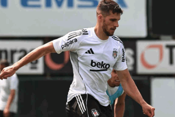 David Jurasek, Beşikta’daki ilk eğitimine gitti