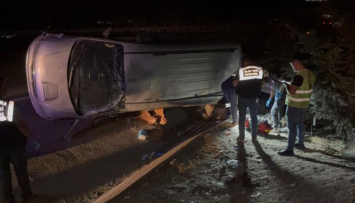 Gaziantep Dikkatli Kaza! Yukarıdaki minibüs rotolato: 2 ölü, 8 yaralı