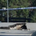 Ümraniye inşaatında istinat duvarı çöktü: Yol çöktü!