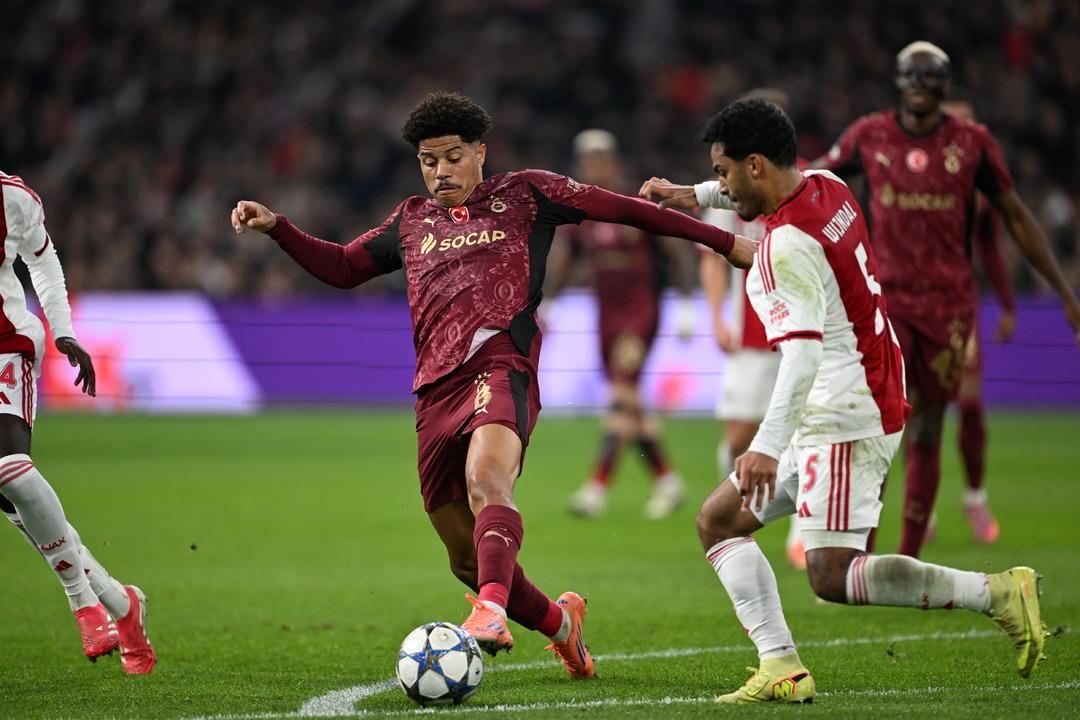 Nihat Kahveci, Galatasaray'ın UEFA Şampiyonlar Ligi'nde Ajax'ı yenmesinin ardından Galatasaray'ı övmeden duramadı: Ne gördük? 1