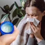 Gripte rahatlama için Vicks ile yara bandı yöntemi!