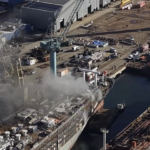 Tuzla’daki Tersanede Gemi Alev Alev Yandı