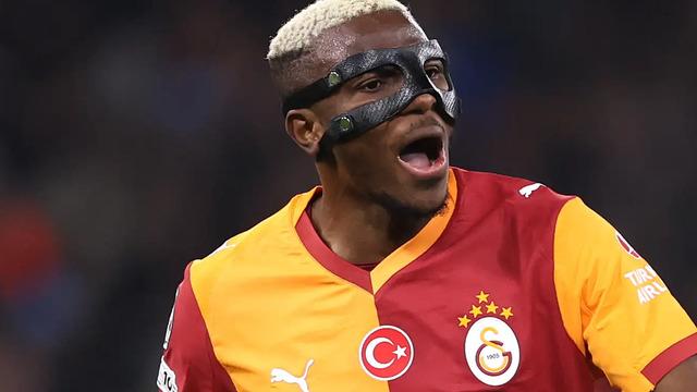 Nijerya’nın hocasından ortalığı karıştıran açıklama: “Victor Osimhen takım değiştirebilir”