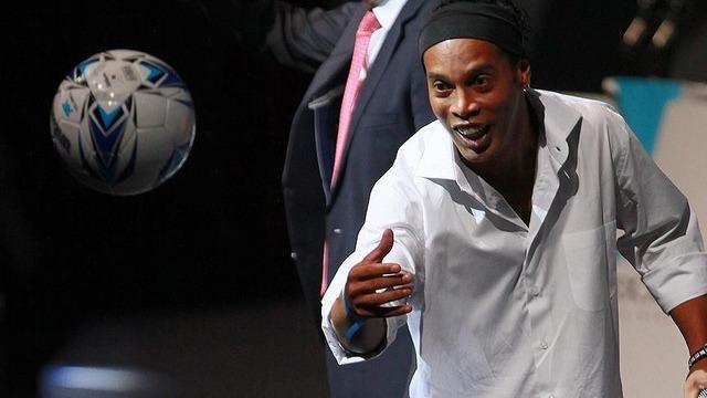 Ronaldinho’nun PSG yıllarında attığı muhteşem golü ⚽️