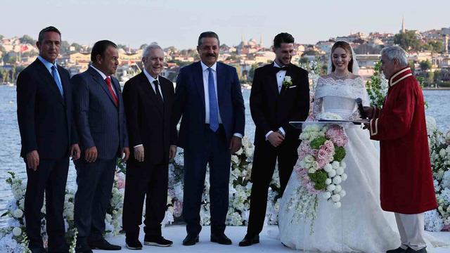 İsmail Yüksek dünyaevine girdi! Fenerbahçe camiası nikahta buluştu