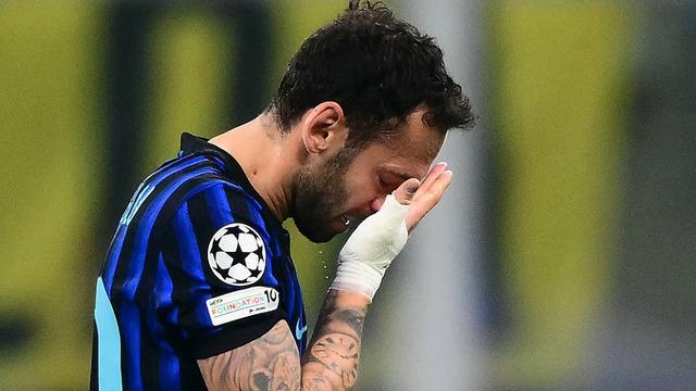 Hakan Çalhanoğlu’ndan gelen haber İtalya’yı sarstı! Şok büyüyor…